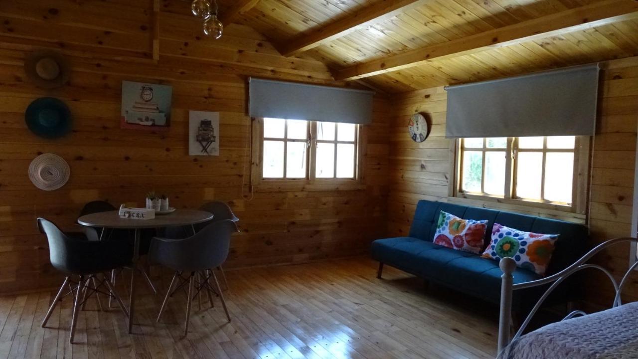 Happy Glamping Cy Villa Agios Theodoros Exteriör bild