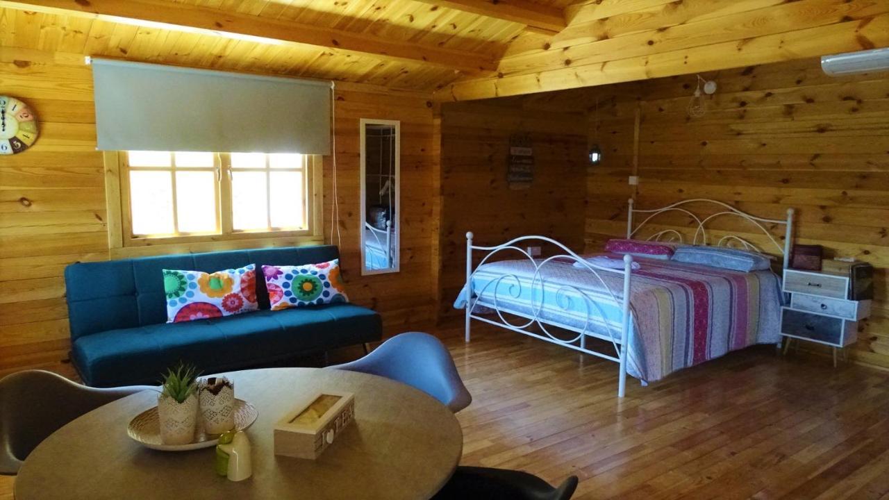 Happy Glamping Cy Villa Agios Theodoros Exteriör bild